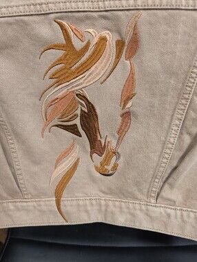 Embroidered Horse Motif Beige Women's Jacket